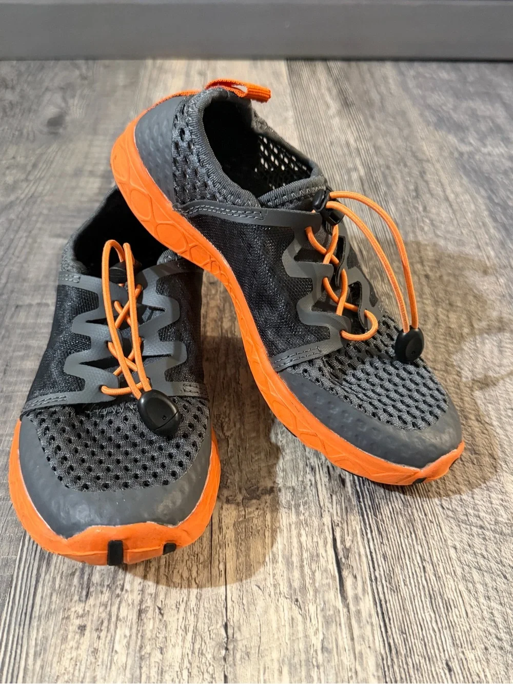 ALEADER Water Shoes Aqua Socks Gray Orange Slip-On Beach Swim Shoes Size 3